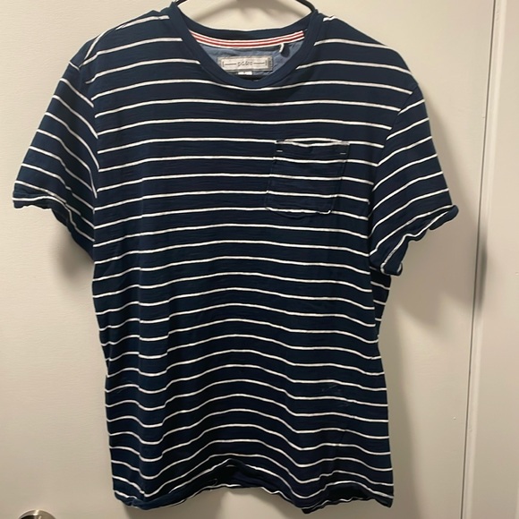 PD & C casual Striped Short Sleeved V Neck T Shirt - Picture 1 of 4